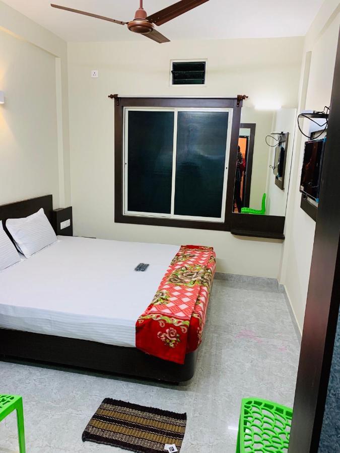 بوري Strategic Inn المظهر الخارجي الصورة